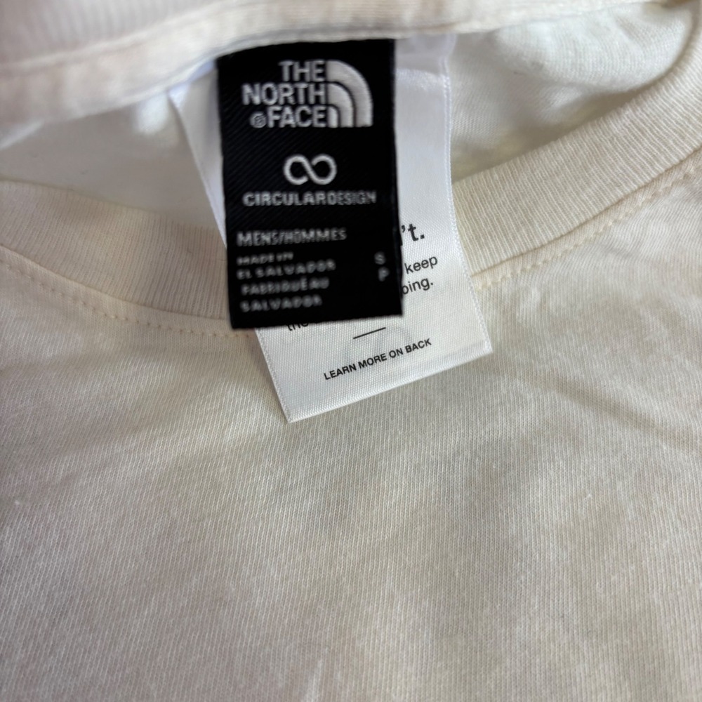 The North Face Circular Design Long Sleeve Mountain Graphic T-Shirt Cream Small - Picture 3 of 7